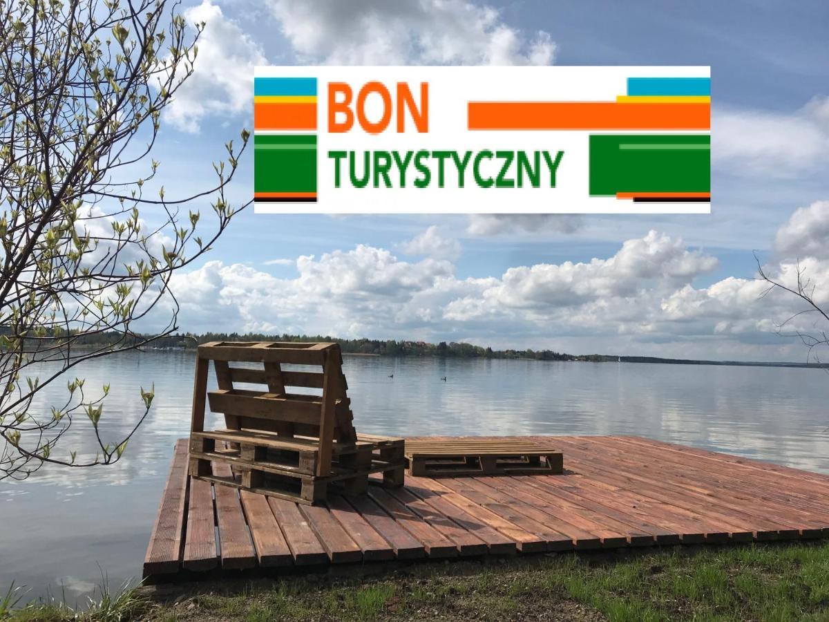 Nad Samym Brzegiem Jeziora Z Prywatna 